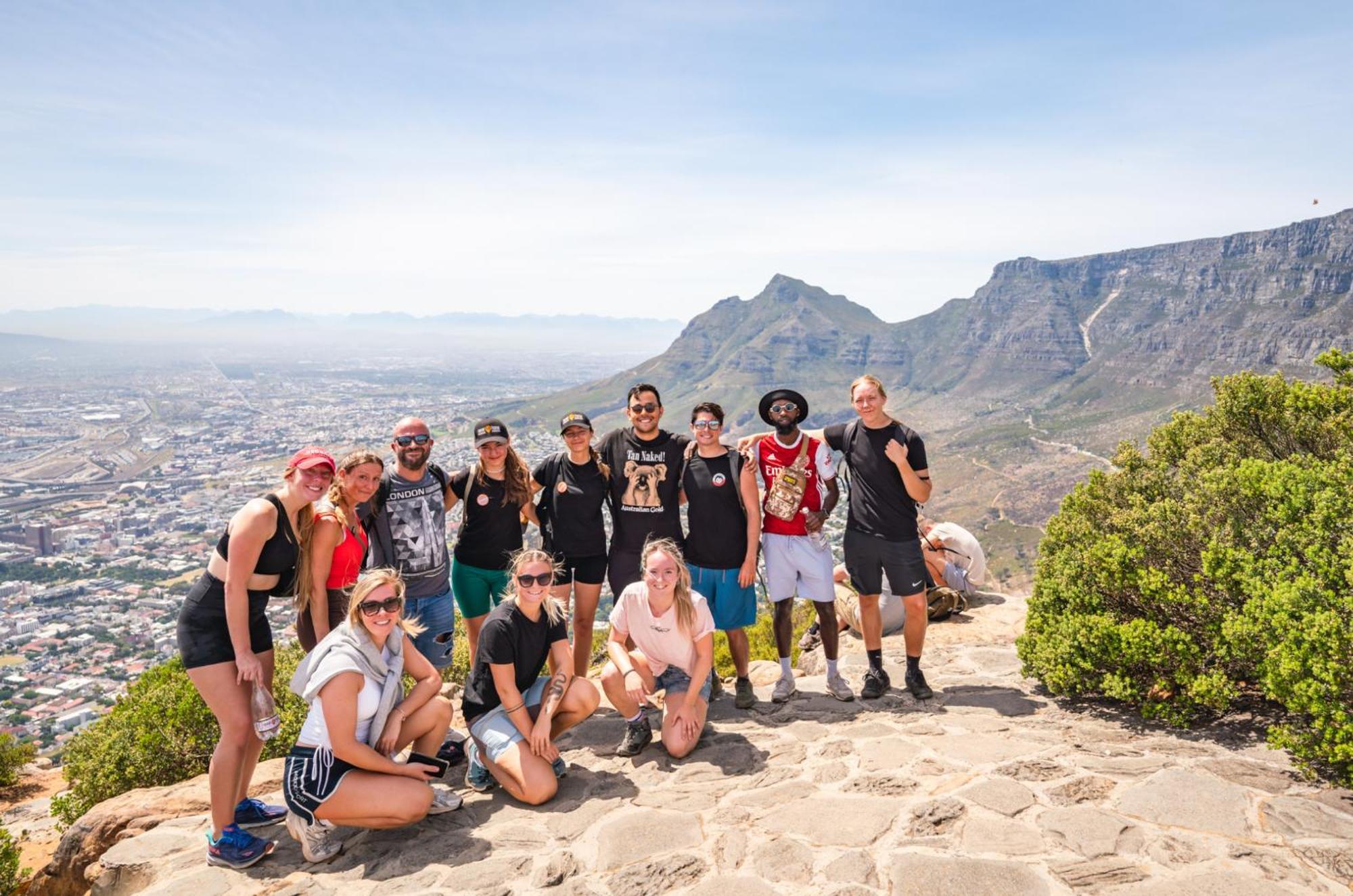 קייפטאון Never At Home Green Point מראה חיצוני תמונה The team at Table Mountain, Cape Town, South Africa